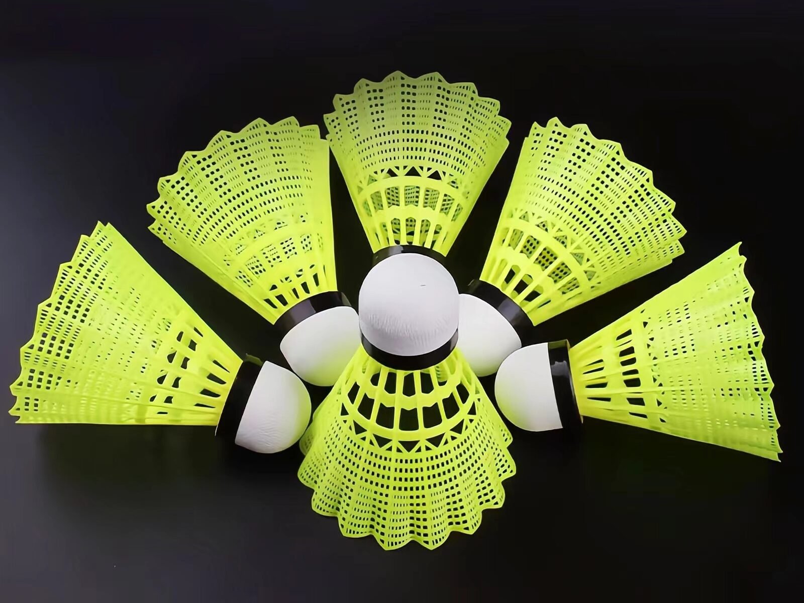 High-quality nylon badminton shuttlecocks wholesale price from badmintonsupplier.com in China