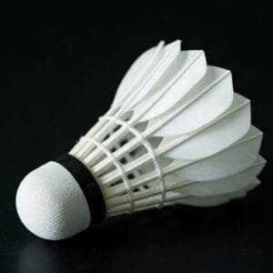Yesporting badminton Feather Shuttlecock vs custom Yonex badminton Aerosensa alternative 02 03 05 06 20 30 50 60 styles at badmintonsupplier.com Made In China